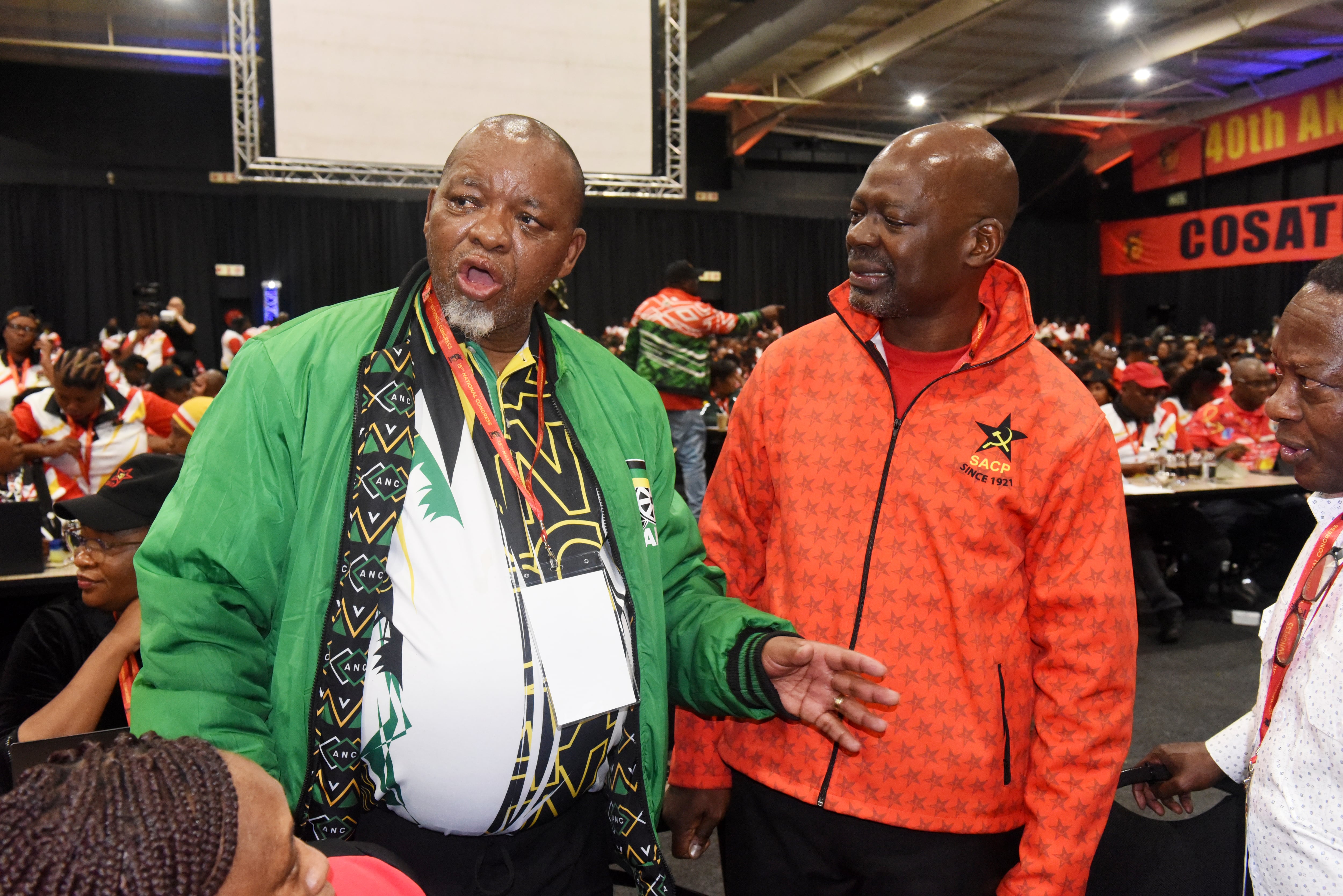Cosatu Meeting Delayed by Leadership Fights: What It Means for Workers