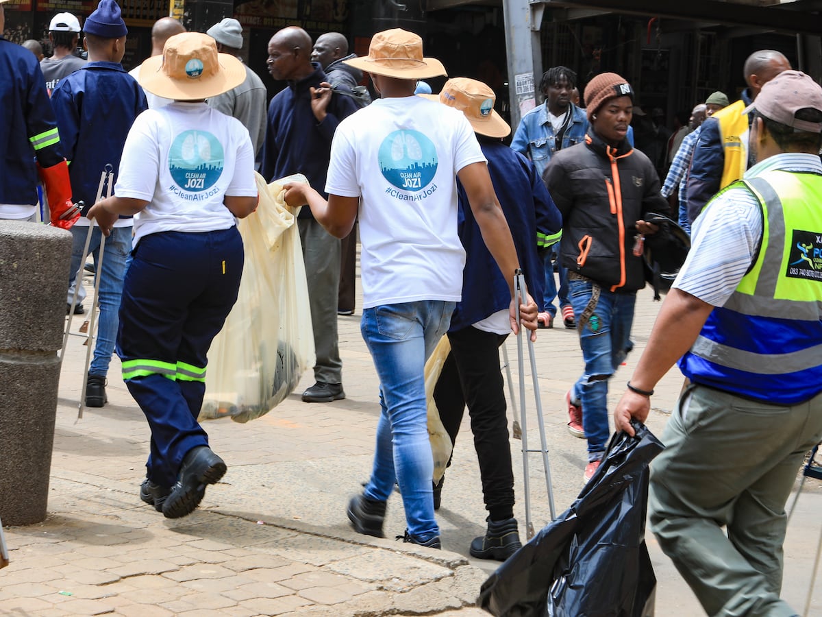 Casual Workers Protest for Permanent Jobs at Pikitup