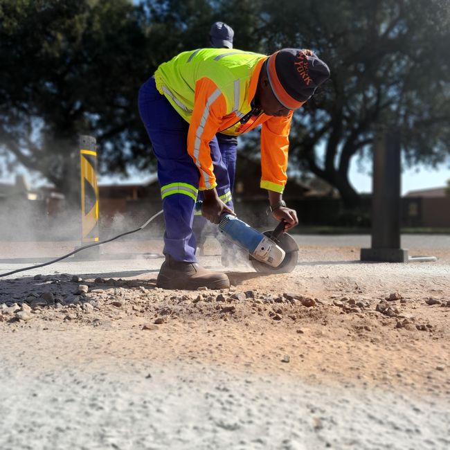 Public Job Programmes Help More Than Just Job Seekers